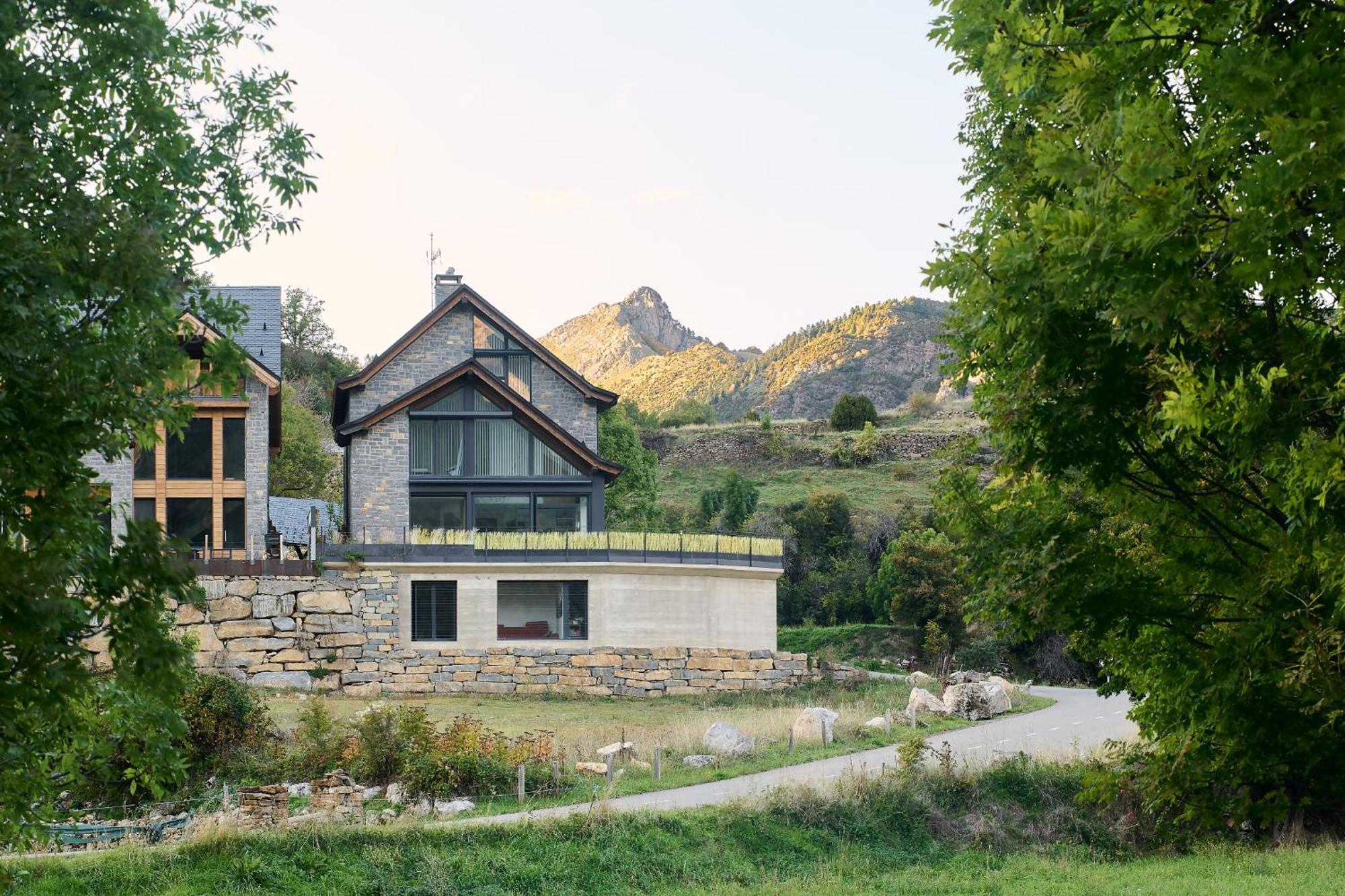 Casa De La Paz En El Valle De Tena Sandiniés المظهر الخارجي الصورة